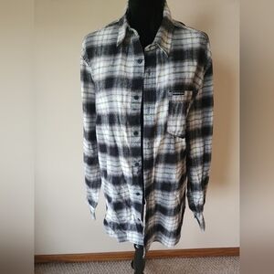 Calvin Klein Jeans Men's Button down Size L.